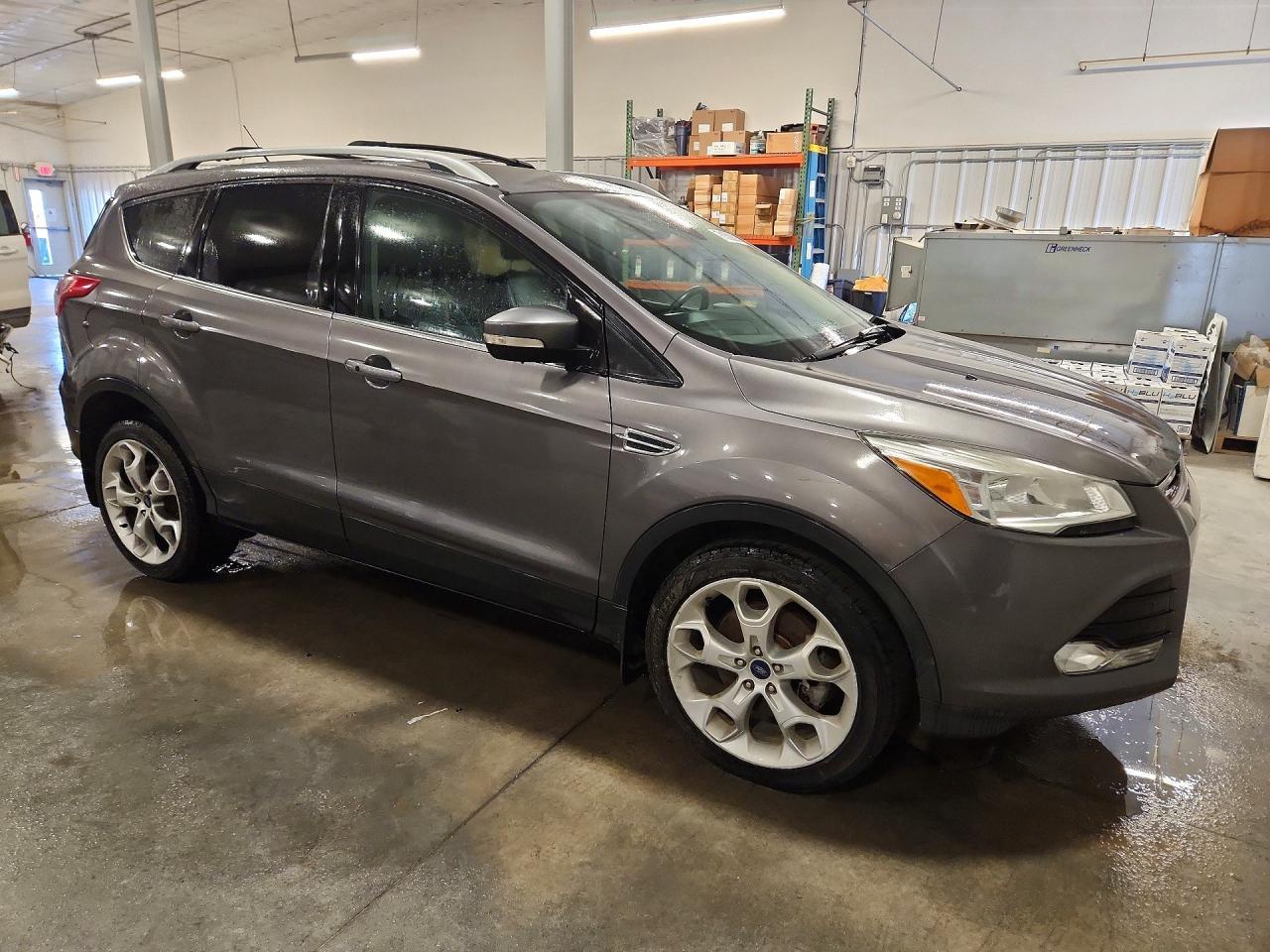 2014 Ford Escape Titanium - Image 4