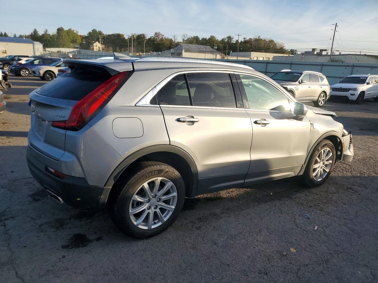 2023 Cadillac Xt4 Luxury - Фото 3