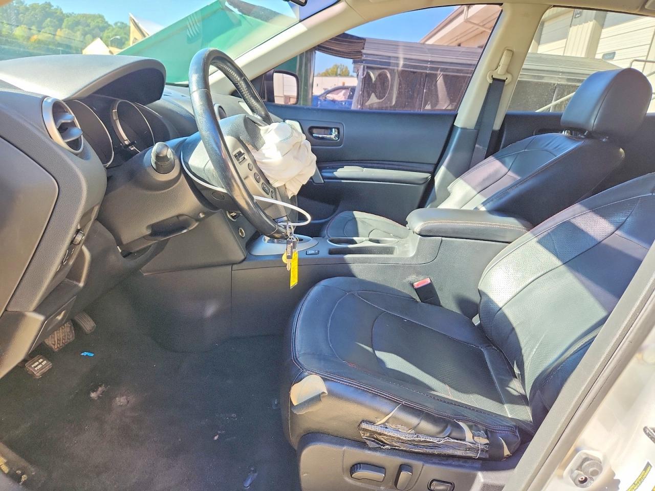 2010 Nissan Rogue S - Фото 7