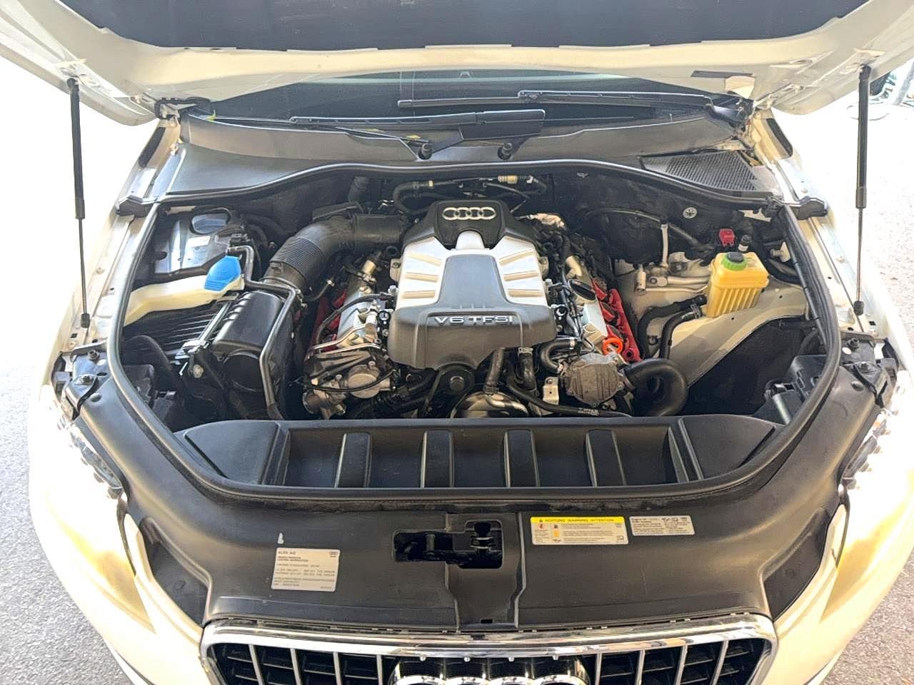 2013 Audi Q7 Premium Plus - Image 7
