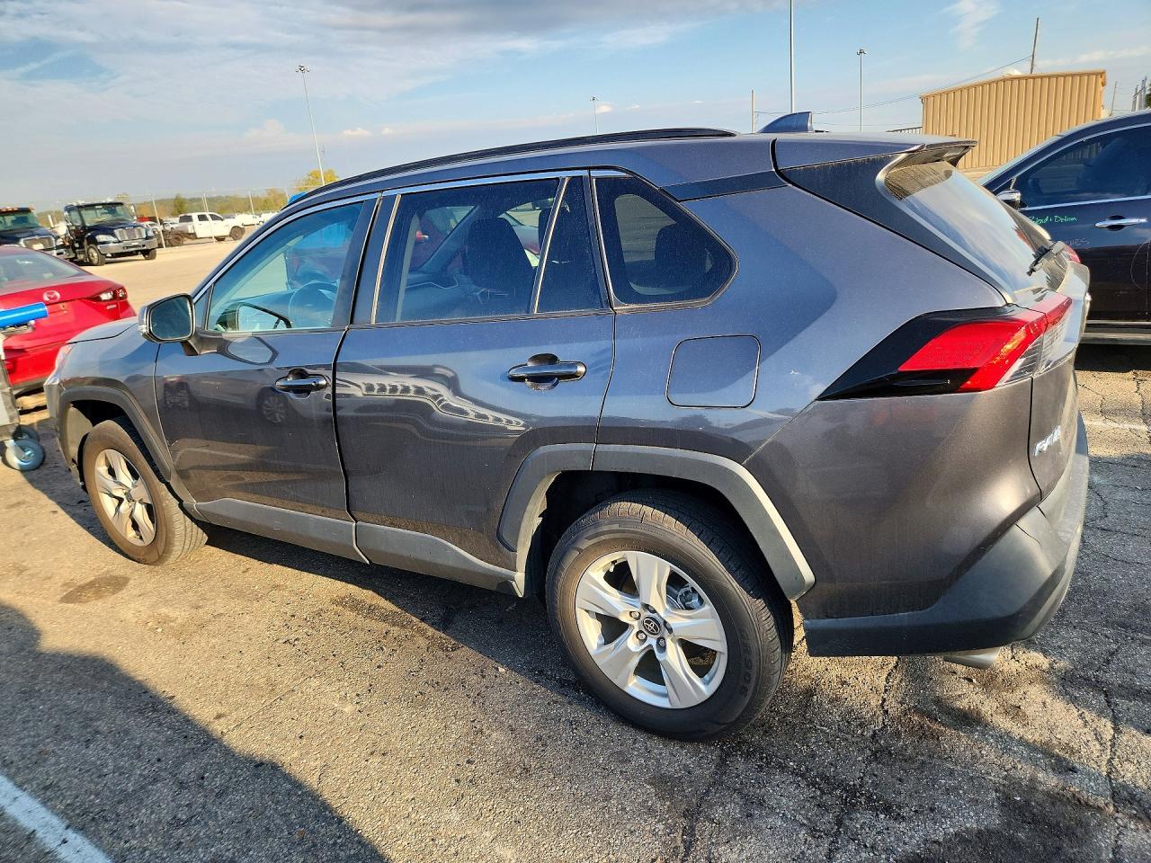 2021 Toyota Rav4 Xle - Image 2