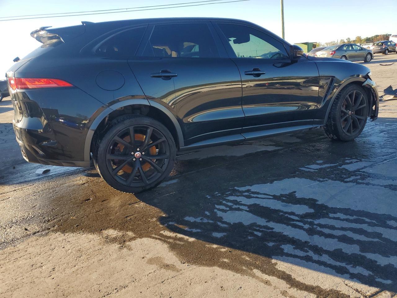 2020 Jaguar F-Pace Svr - Фото 3