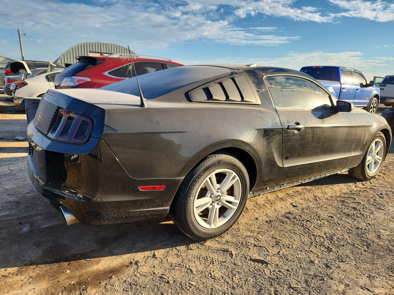 2014 Ford Mustang - Image 3