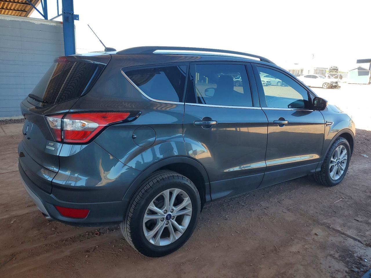 2018 Ford Escape Se - Image 3