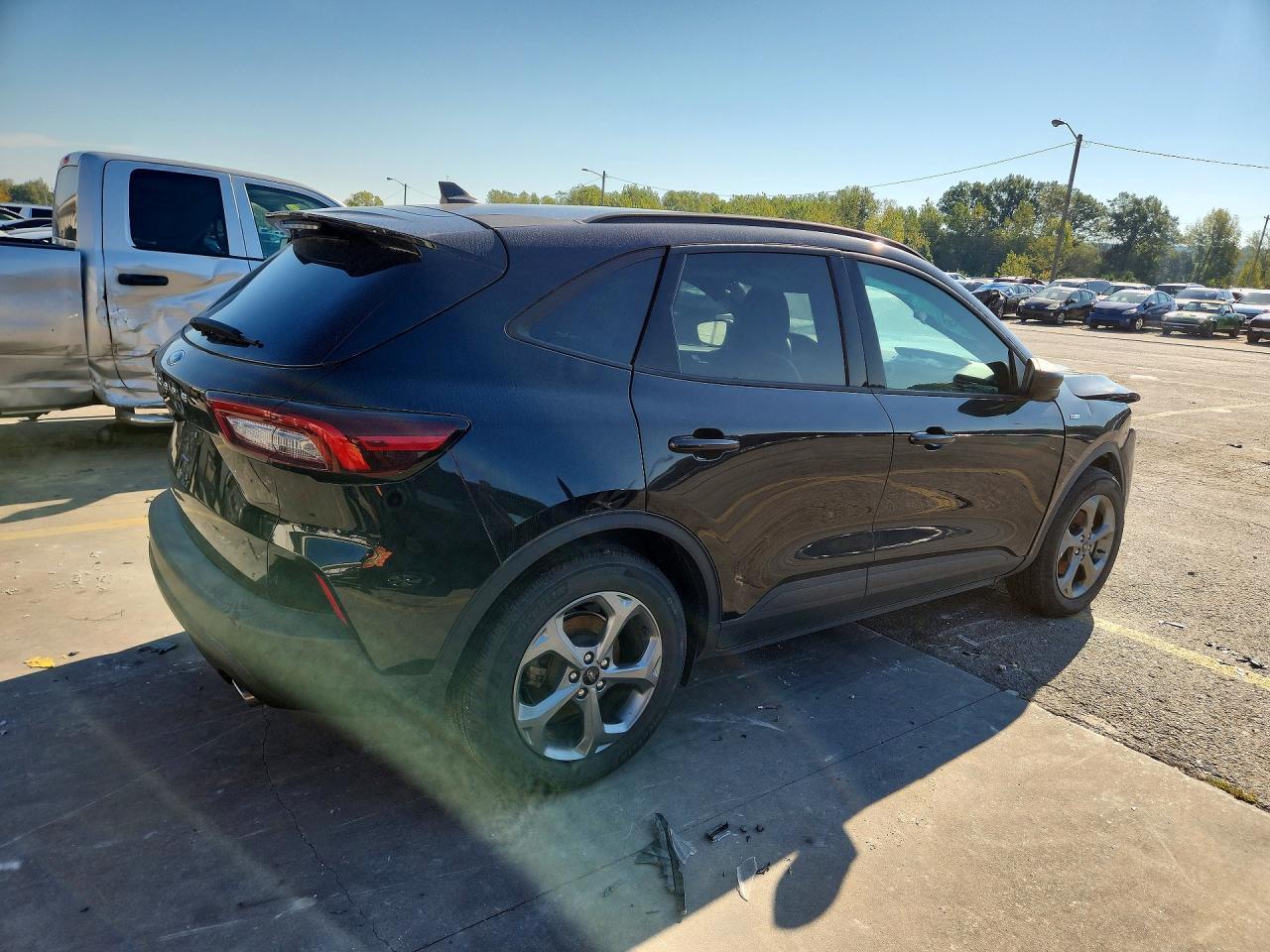 2025 Ford Escape St Line - Фото 3