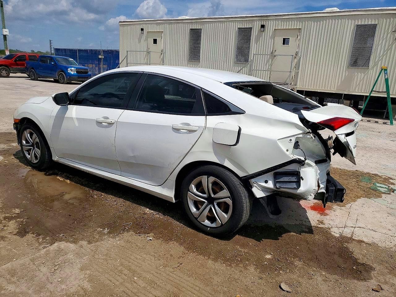 2018 Honda Civic Lx - Фото 2