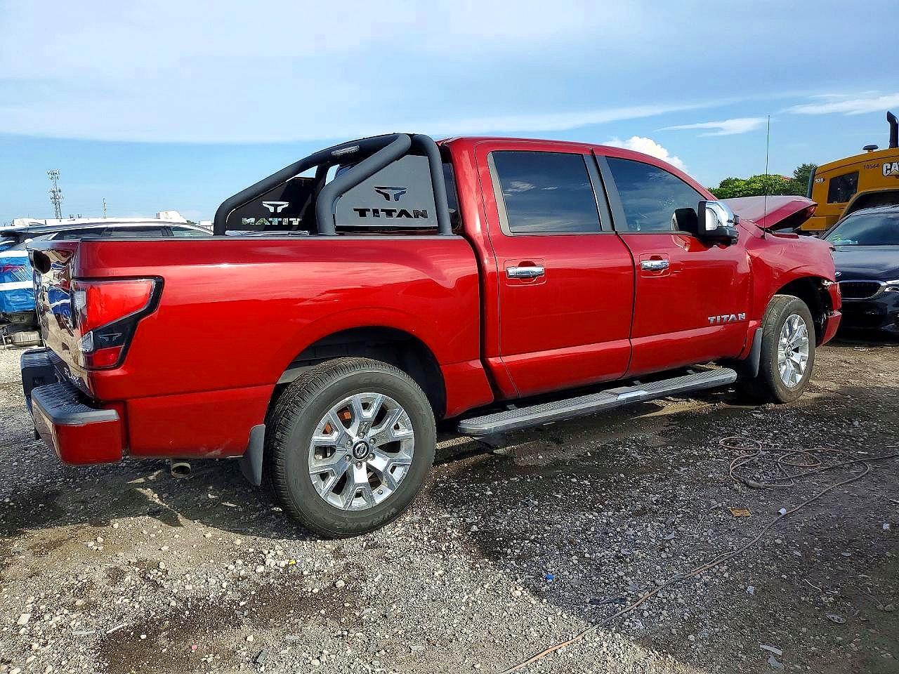 2021 Nissan Titan Sl - Фото 3