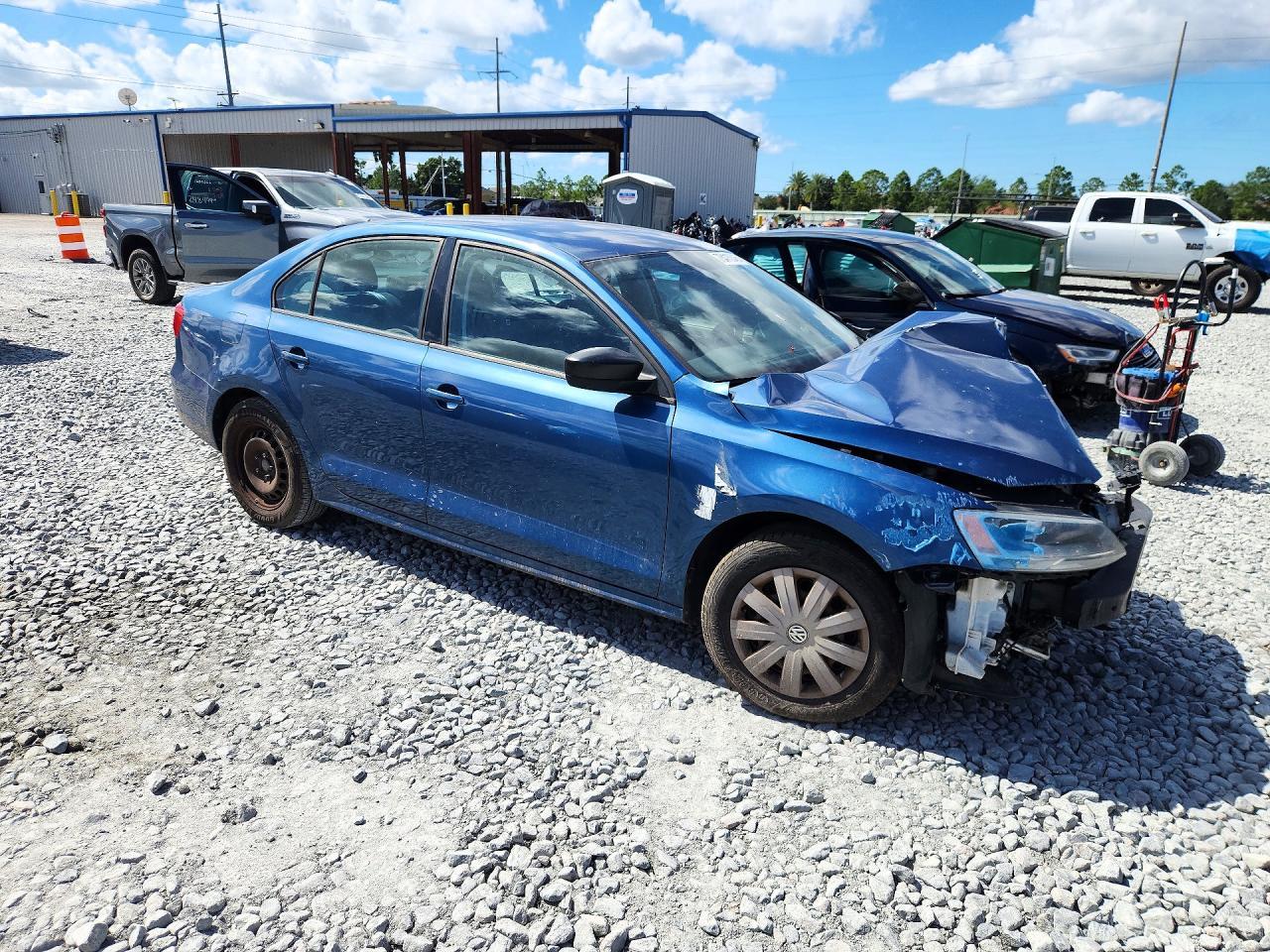 2015 Volkswagen Jetta Base - Image 4