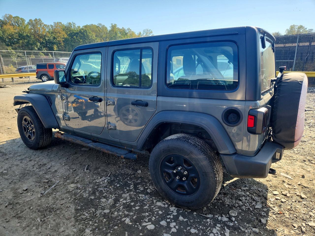 2018 Jeep Wrangler Unlimited Sport - Image 2