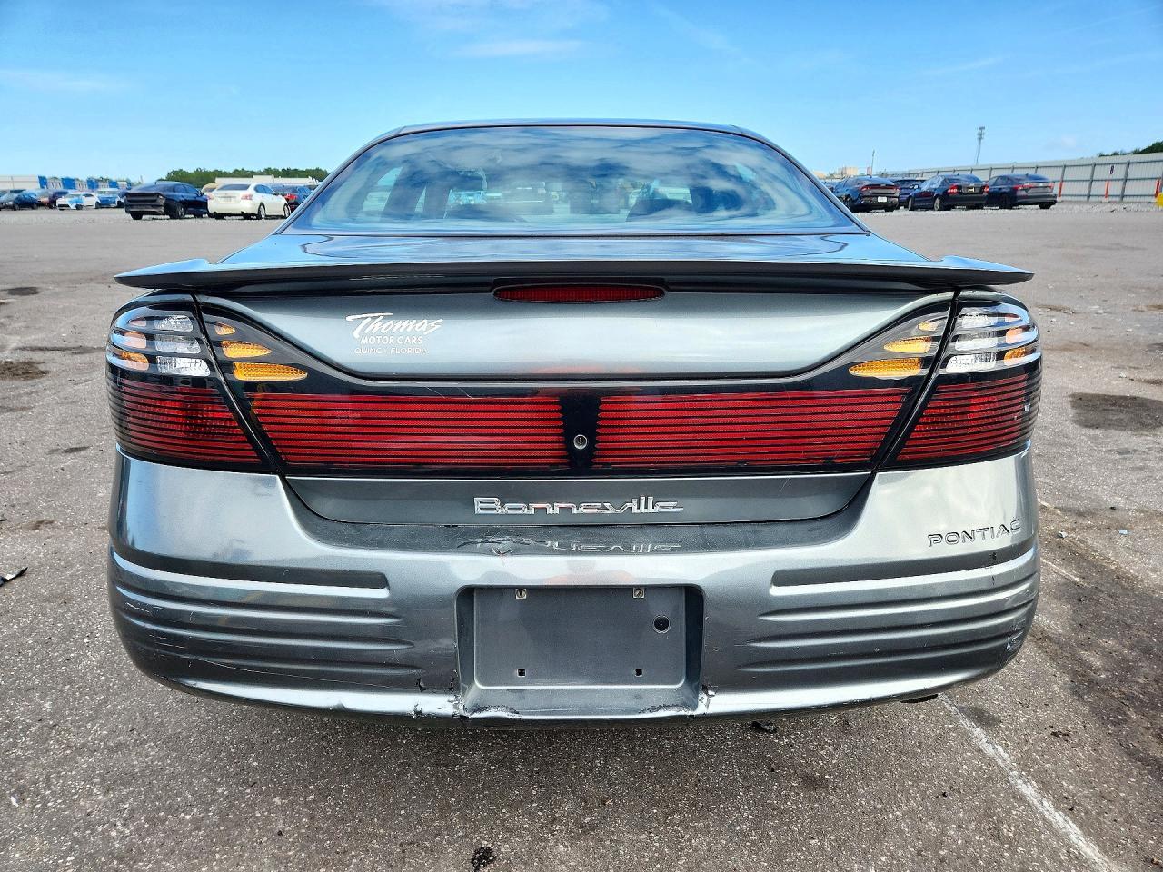 2004 Pontiac Bonneville Se - Фото 6
