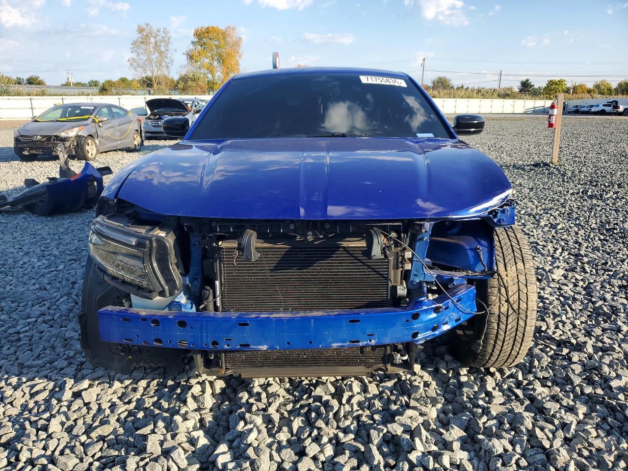 2019 Dodge Charger Sxt - Image 5