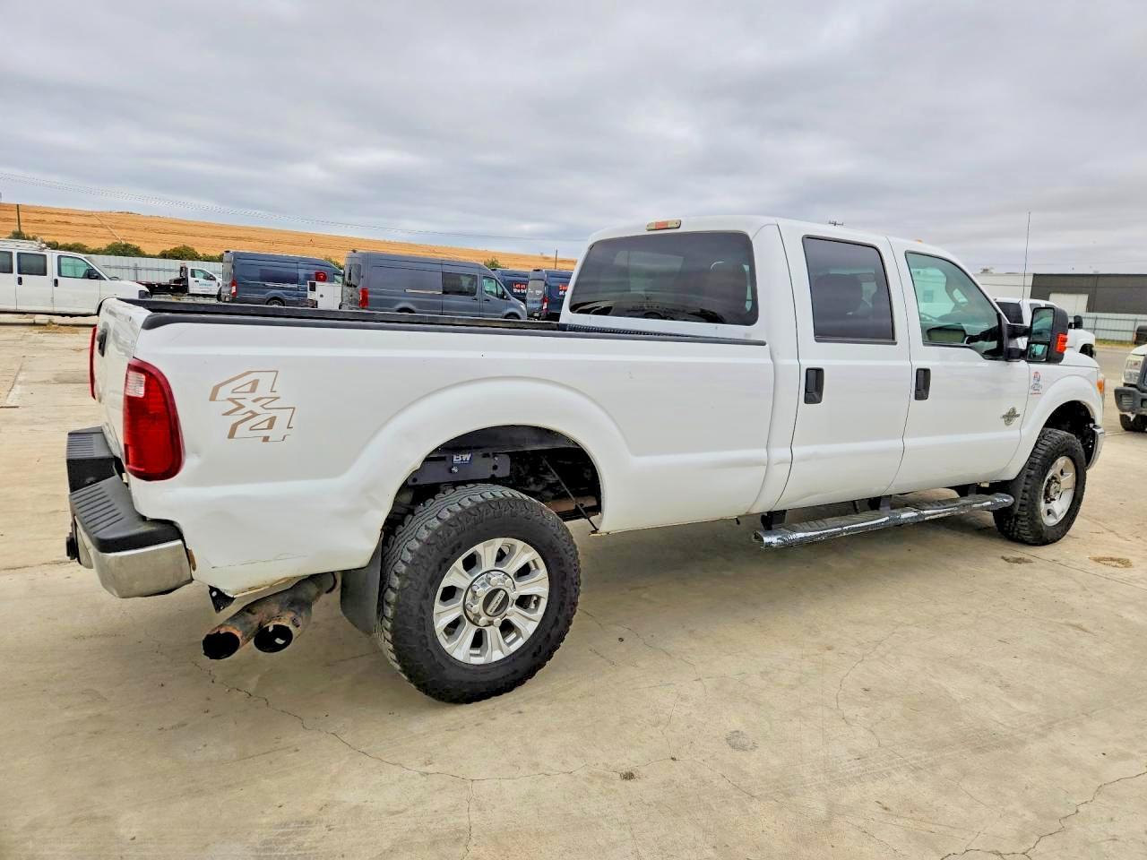2012 Ford F350 Super Duty - Image 3