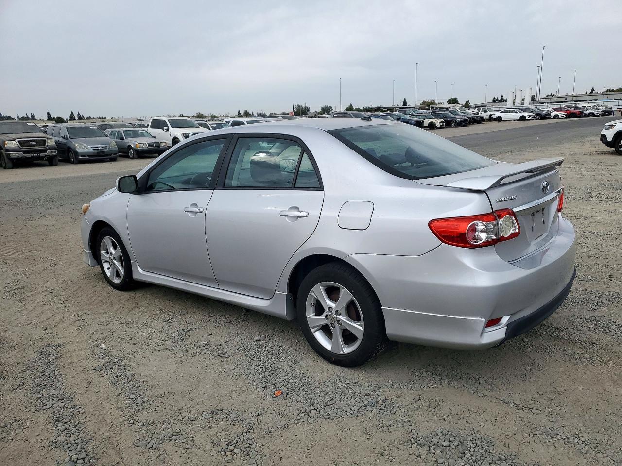 2012 Toyota Corolla S - Фото 2