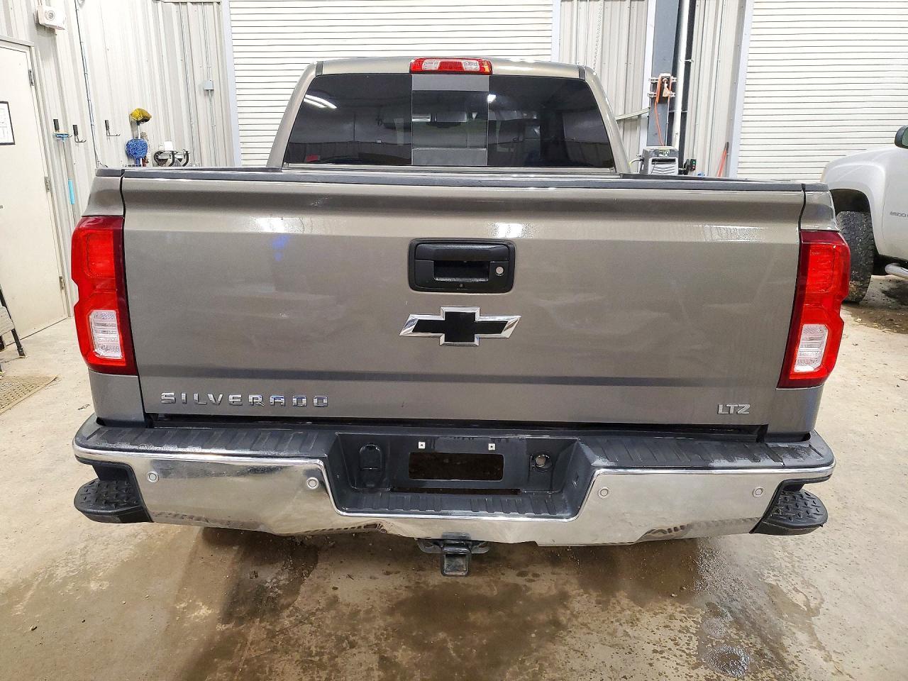 2017 Chevrolet Silverado K1500 Ltz - Image 6