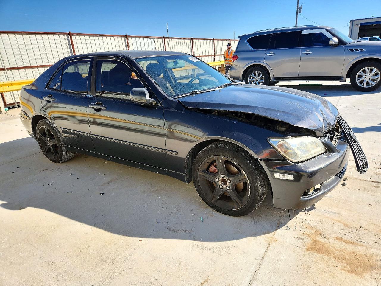 2002 Lexus Is 300 Base - Фото 4