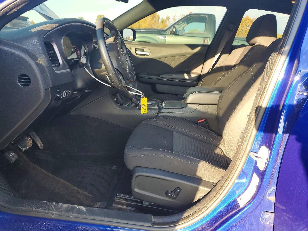 2019 Dodge Charger Sxt - Image 7