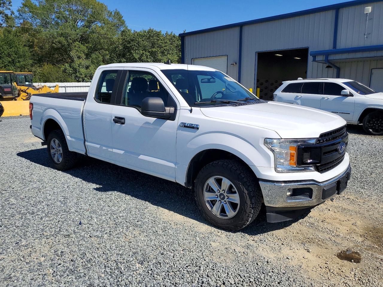 2020 Ford F150 Super Cab - Image 4
