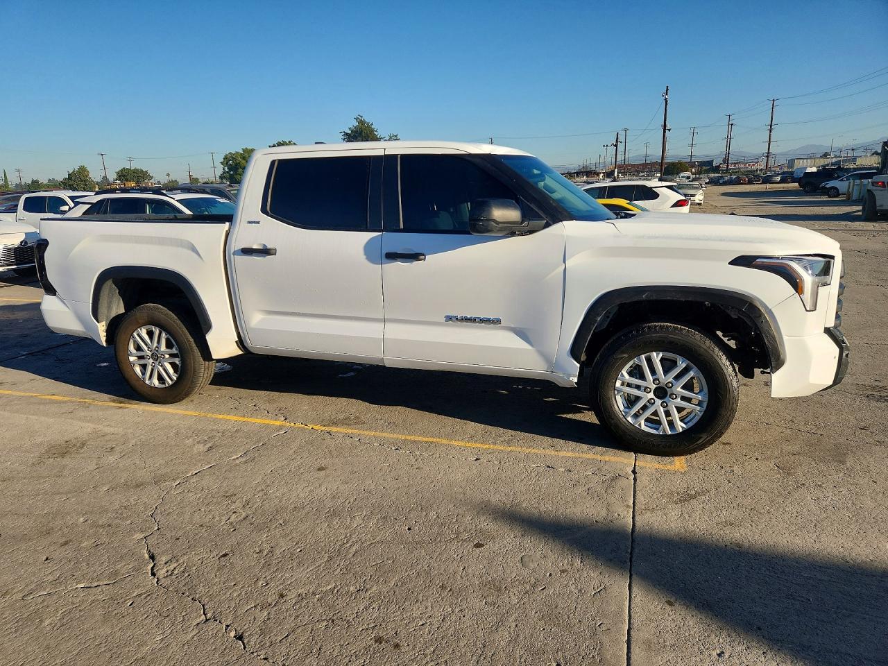 2024 Toyota Tundra Sr5 - Image 4