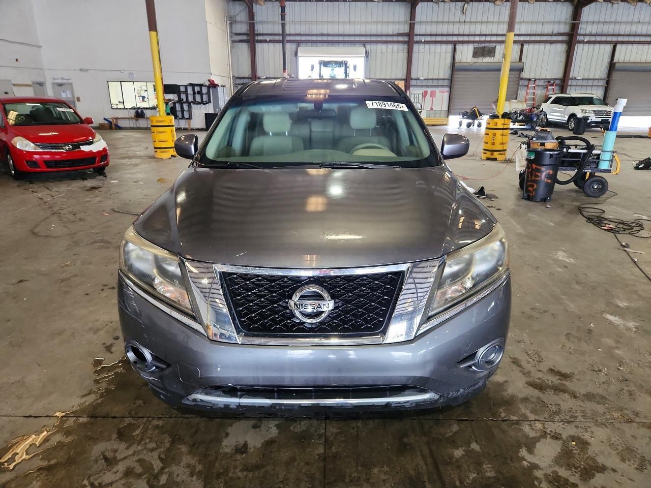 2015 Nissan Pathfinder S - Фото 5