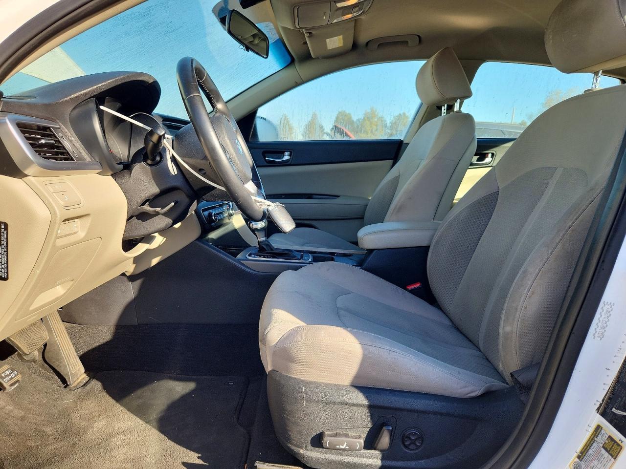 2017 Kia Optima Hybrid - Image 7