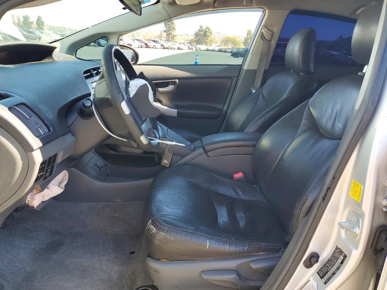 2010 Toyota Prius Iii - Image 7