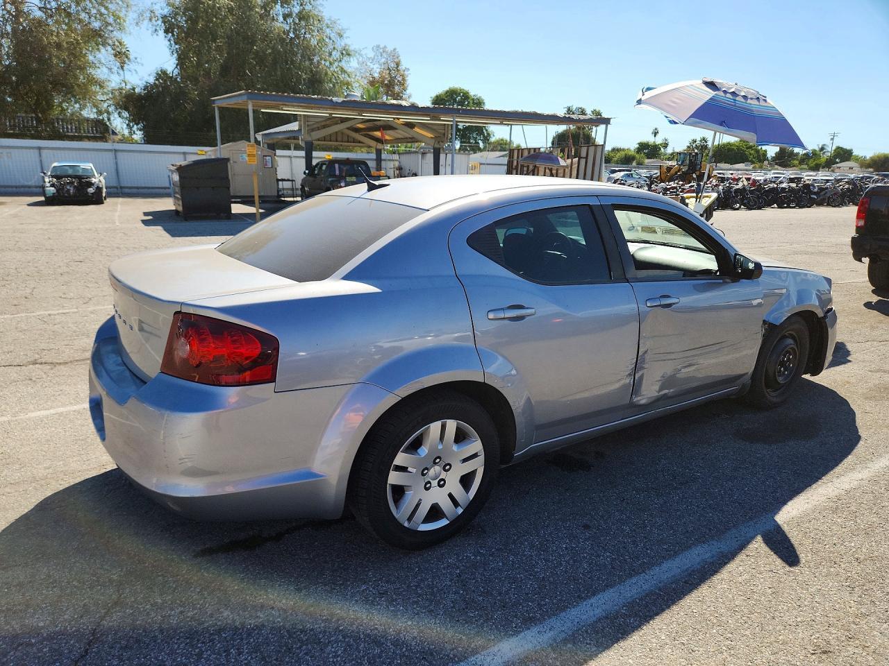 2014 Dodge Avenger Se - Image 3