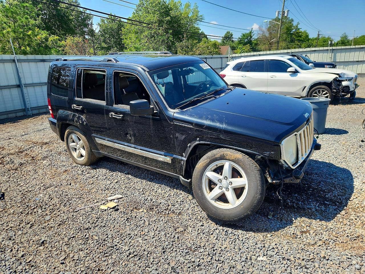 2012 Jeep Liberty Limited - Image 4
