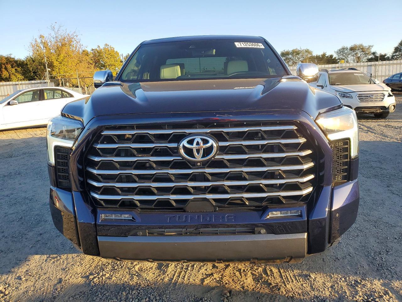 2023 Toyota Tundra Crewmax Capstone - Фото 5
