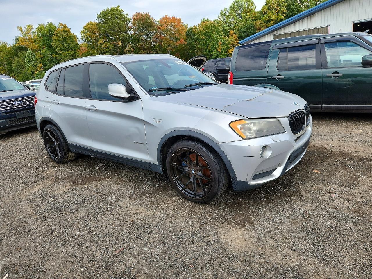 2011 BMW X3 xDrive28I - Image 4