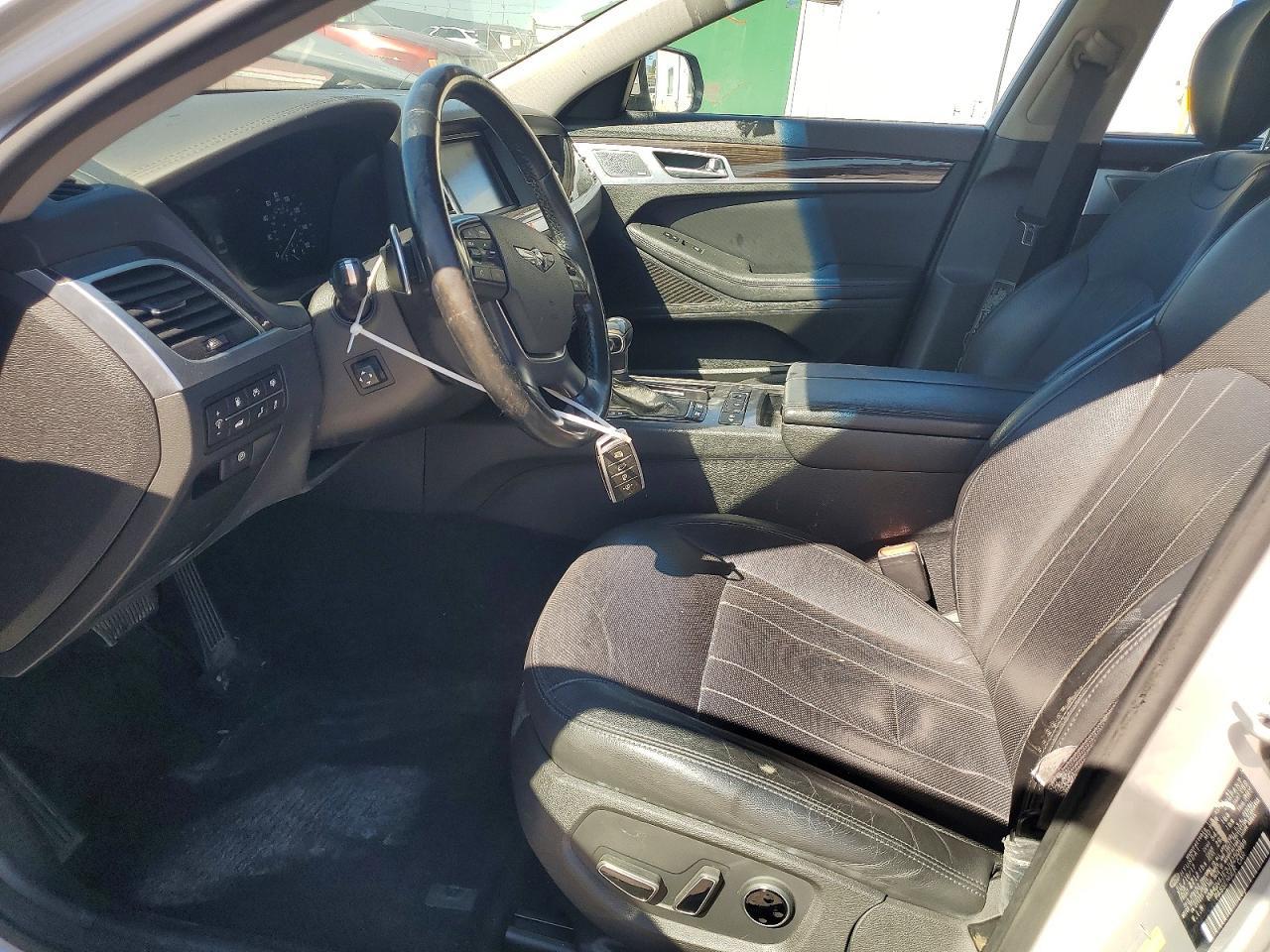 2018 Genesis G80 3.8 - Image 7