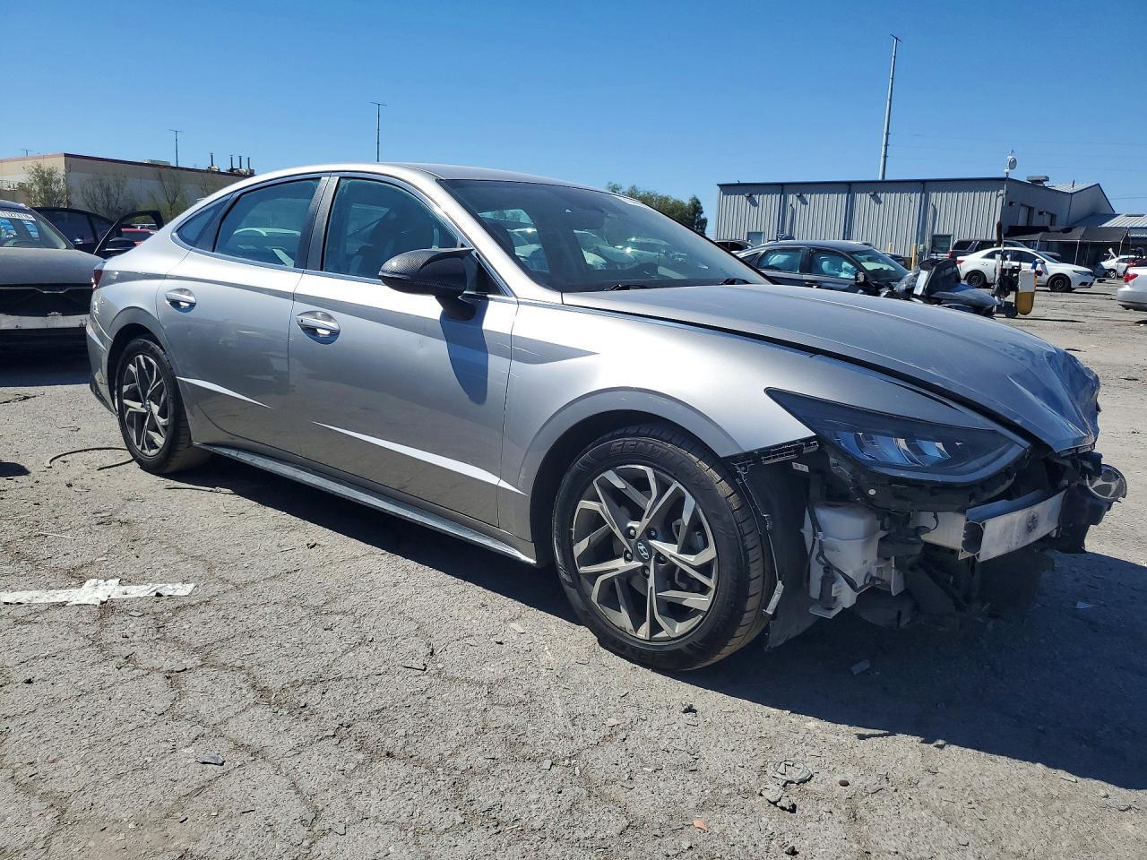 2022 Hyundai Sonata Sel - Image 4