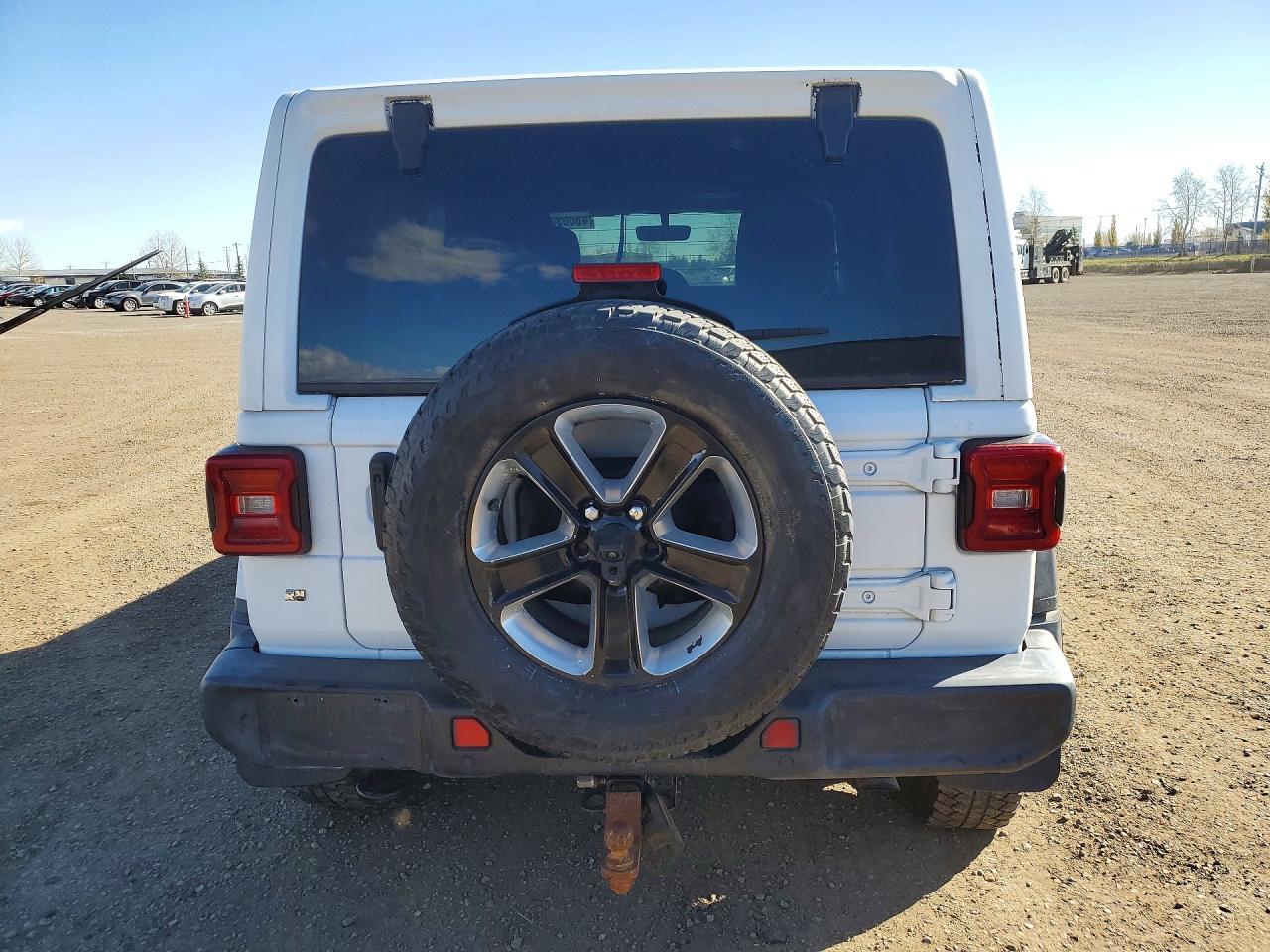 2021 Jeep Wrangler Unlimited Sahara - Фото 6