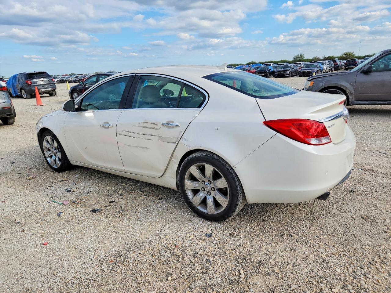 2013 Buick Regal Premium - Image 2