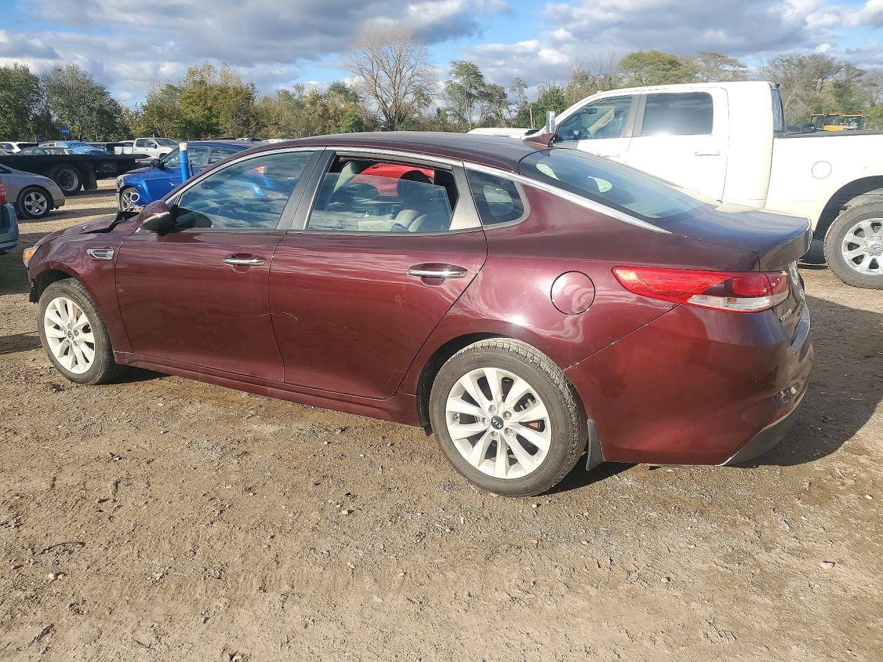 2018 Kia Optima Lx - Фото 2