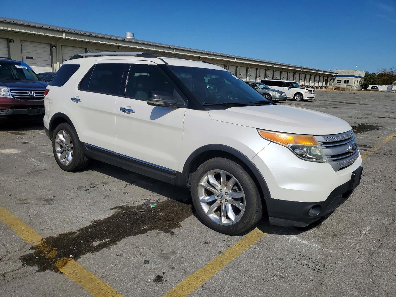 2013 Ford Explorer Xlt - Image 4