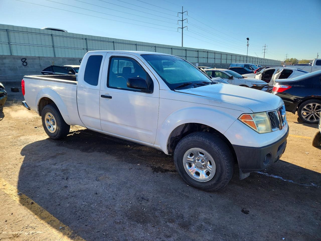 2005 Nissan Frontier Xe - Фото 4