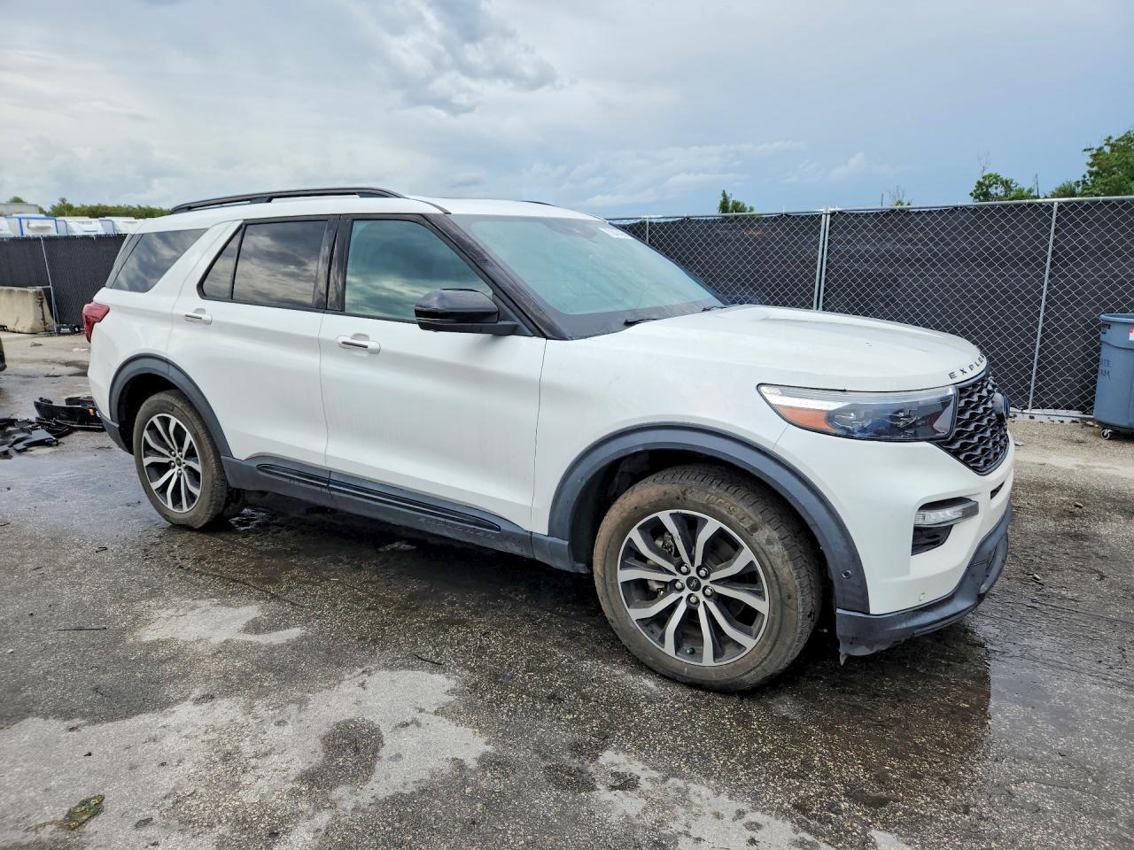 2020 Ford Explorer St - Фото 4