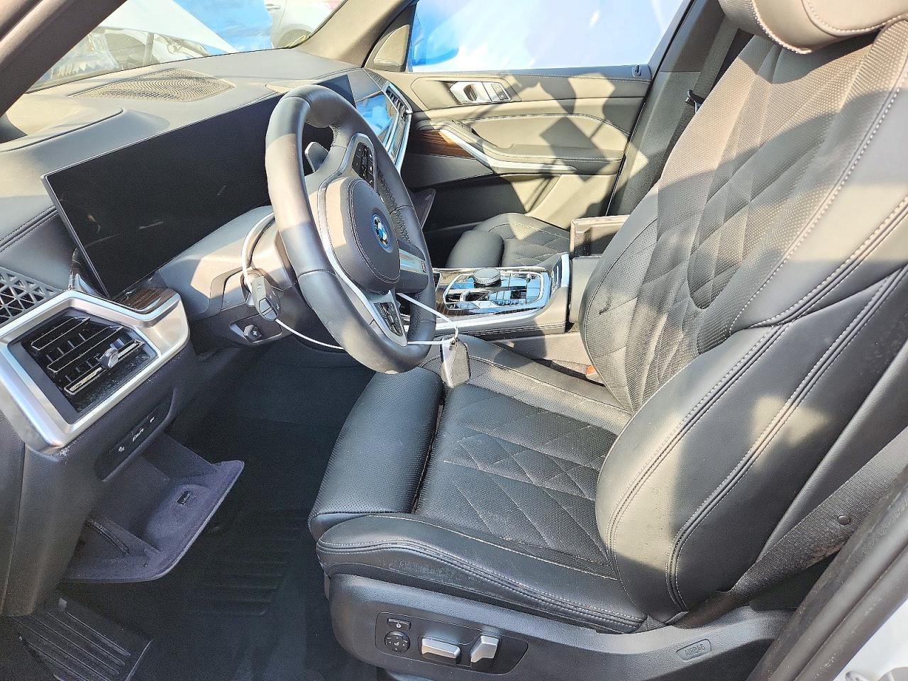 2026 BMW X5 xDrive50E - Фото 7