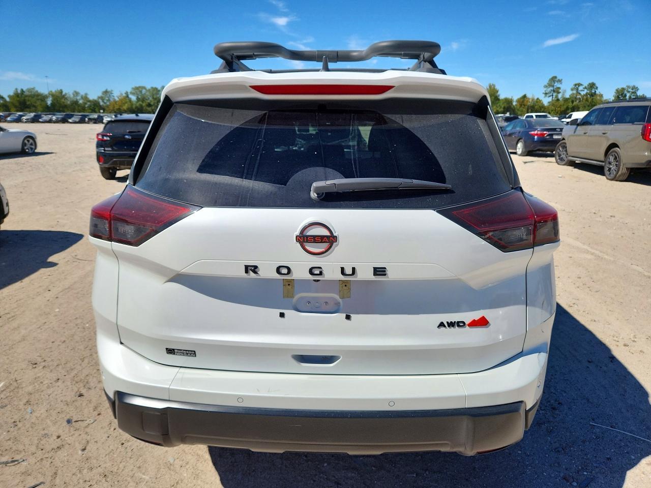 2026 Nissan Rogue Rock Creek - Фото 6
