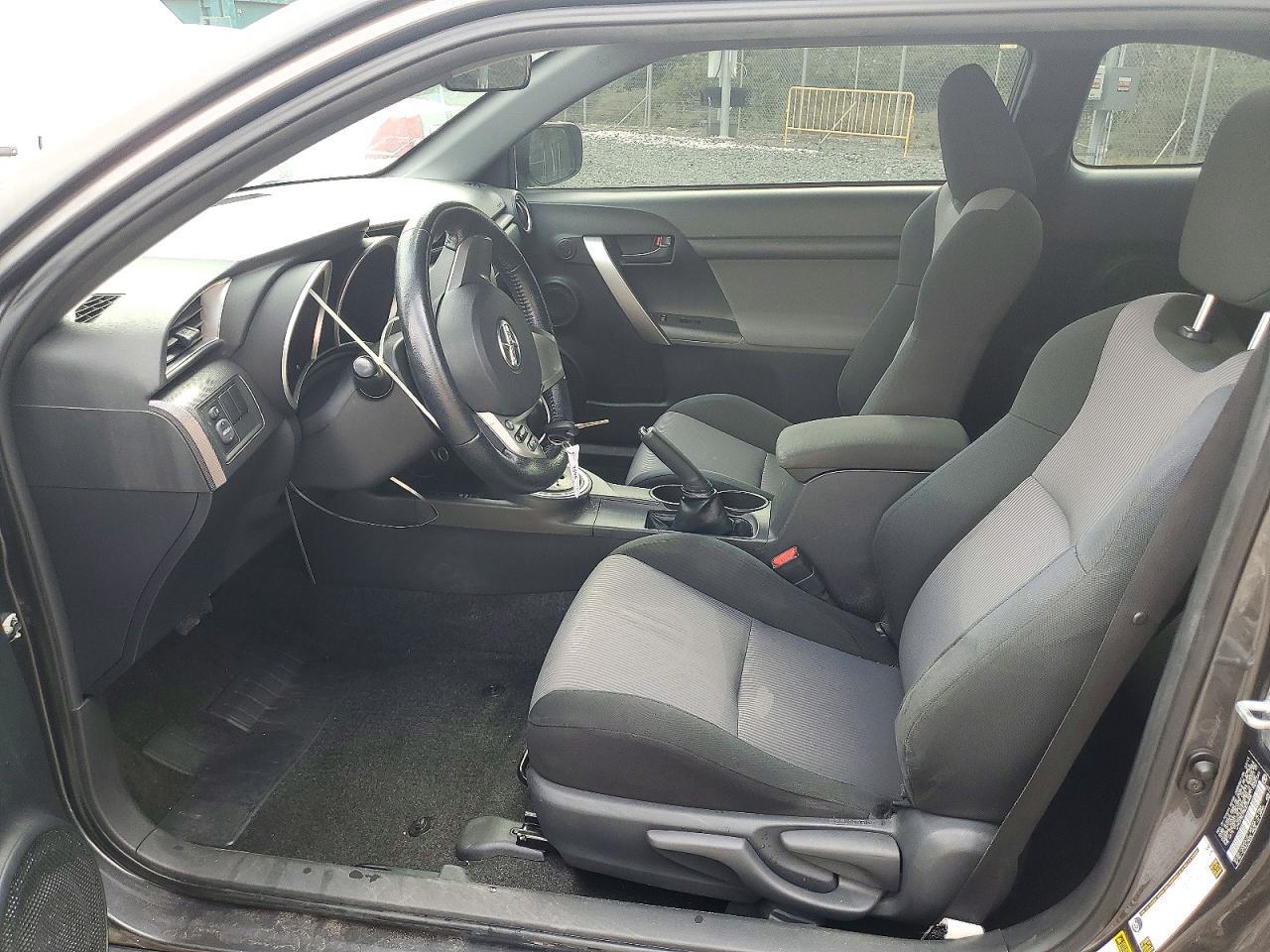 2014 Scion Tc Base - Image 7