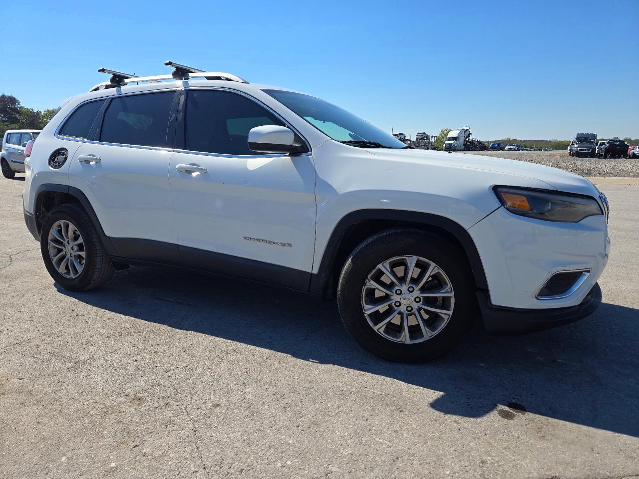 2019 Jeep Cherokee Latitude - Image 4