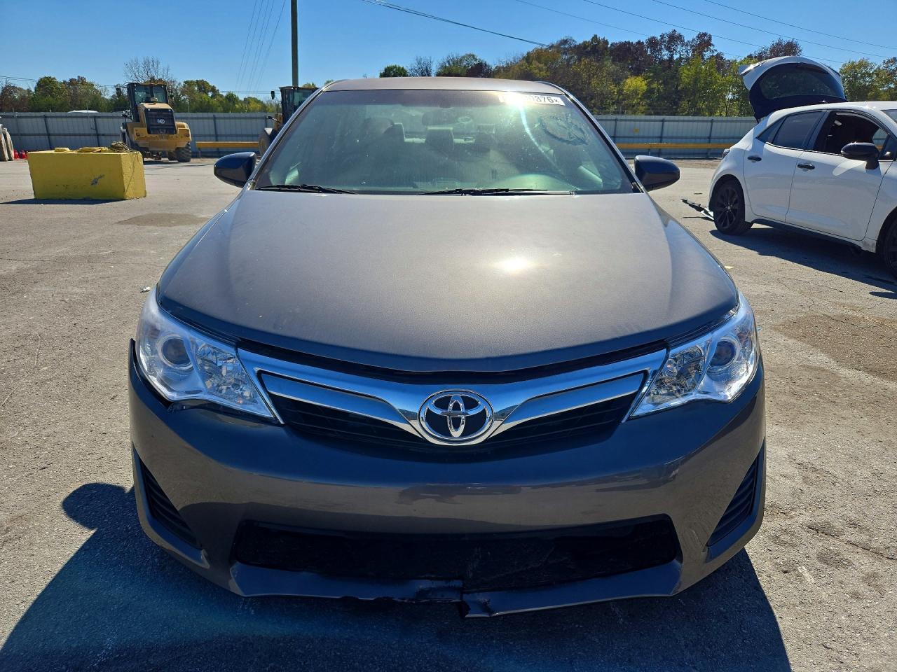 2014 Toyota Camry Le - Фото 5