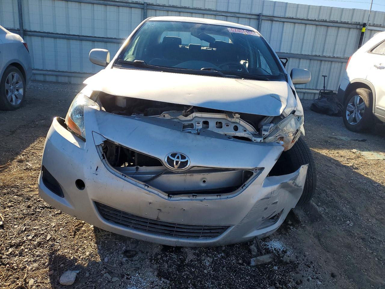 2008 Toyota Yaris Base - Фото 5