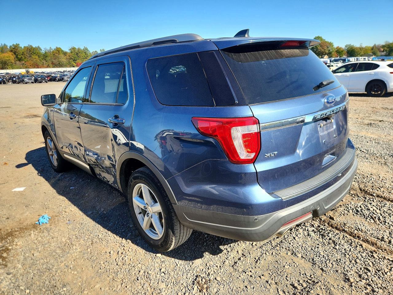 2018 Ford Explorer Fwd Xlt - Image 2