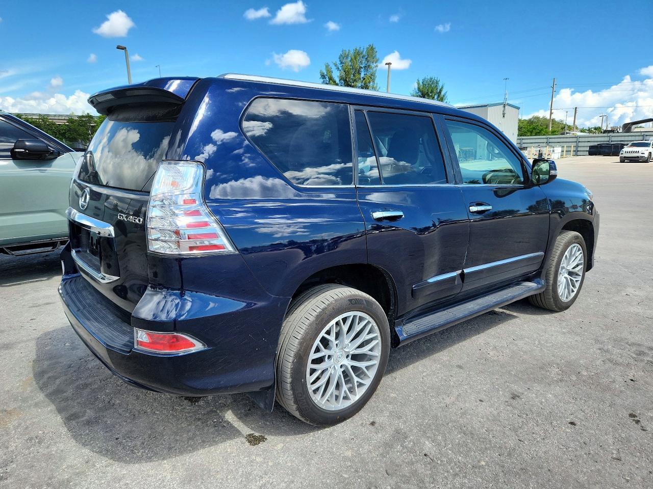 2019 Lexus Gx 460 Base - Фото 3