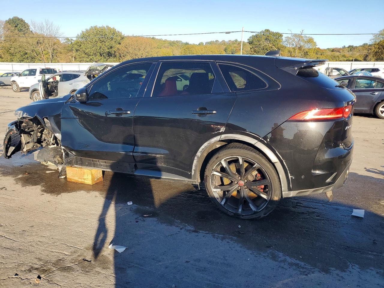 2020 Jaguar F-Pace Svr - Фото 2
