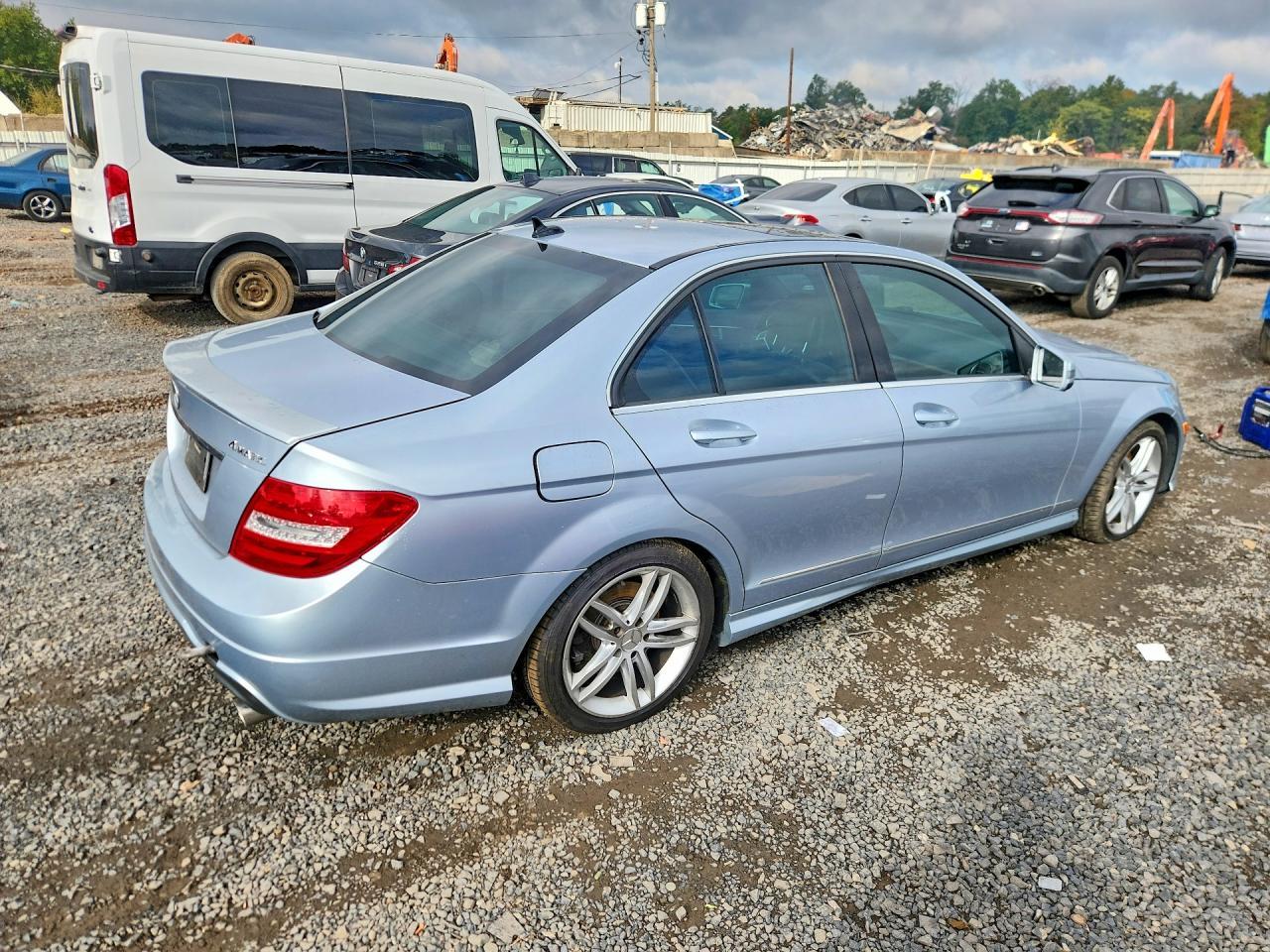 2013 Mercedes-Benz C 300 4Matic - Image 3