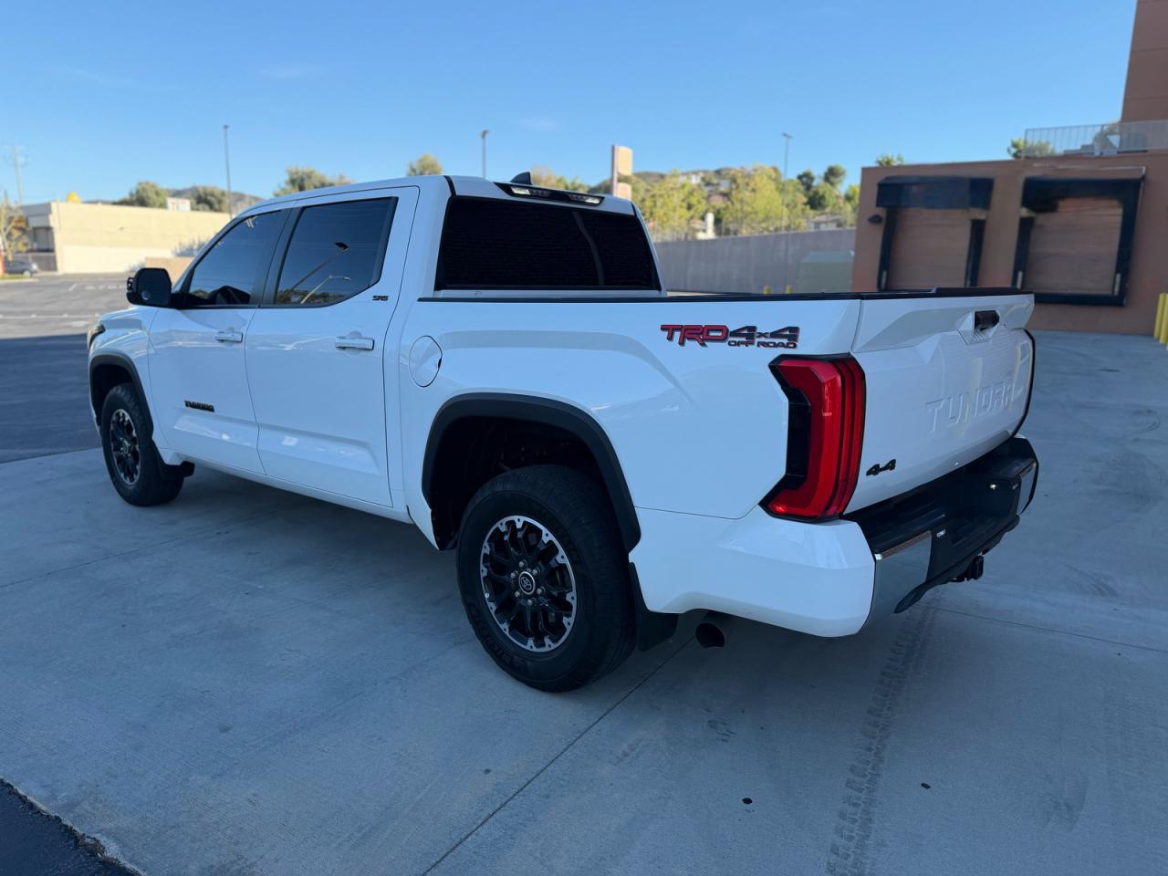 2024 Toyota Tundra Sr5 - Image 3