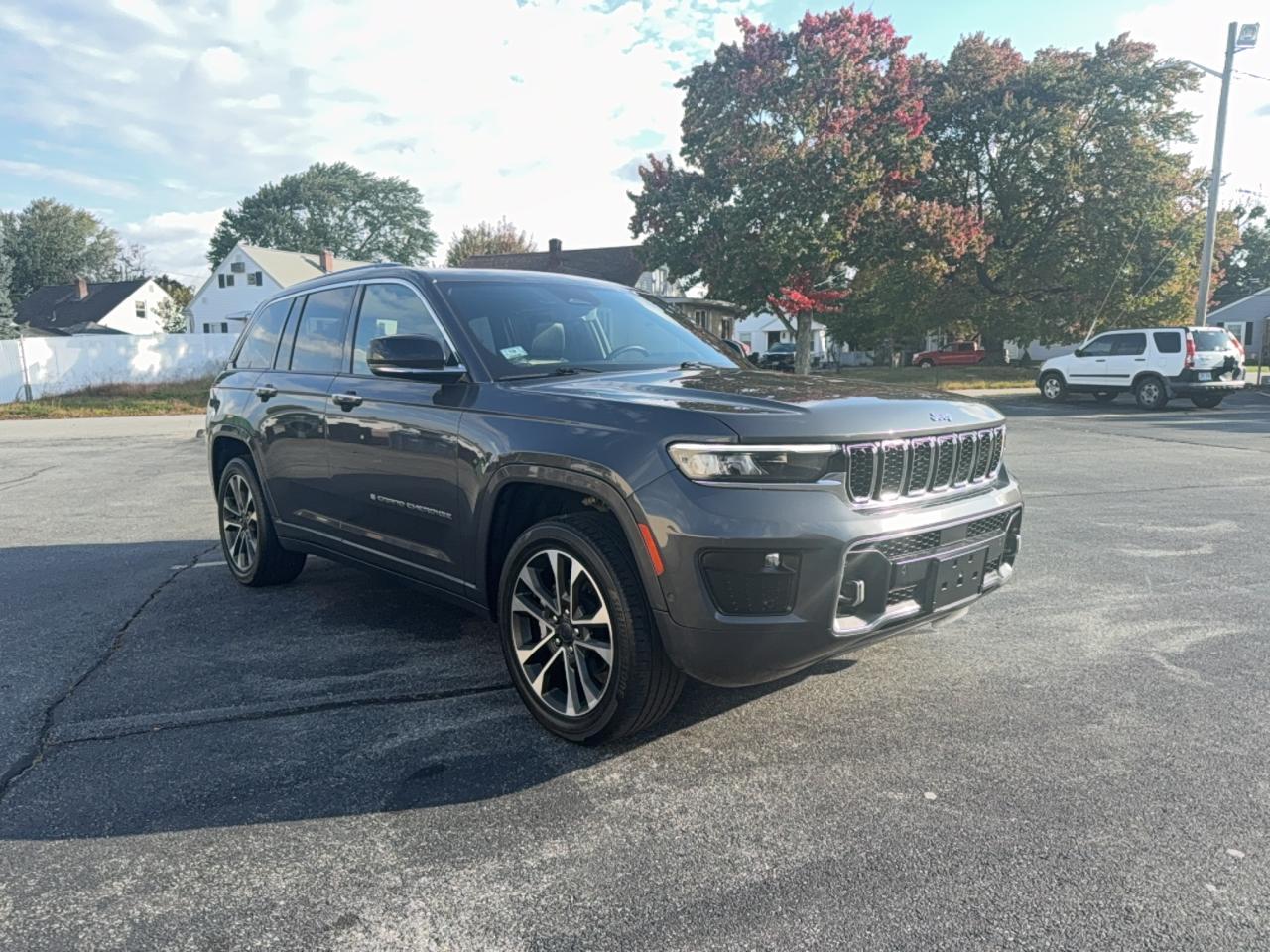 2022 Jeep Grand Cherokee Overland