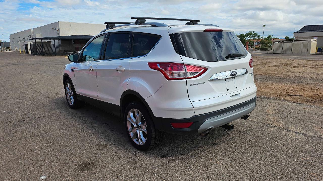 2016 Ford Escape Titanium - Image 3